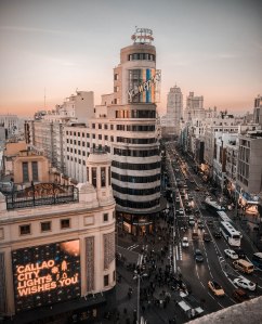 Callao_+_Capitol_+_Gran_Vía_(Madrid)_(23815769052)