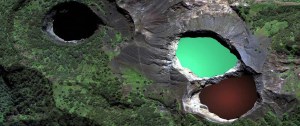 Kelimutu-Lake-Indonesia-SLIDER
